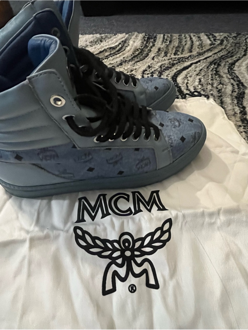 MCM Light Blue High-Top Logo Sneakers with Black Laces - Picture 4 of 5